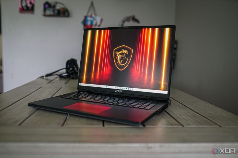 MSI Titan 18 HX AI （A2XW） 评测：它基本上是一个台式机