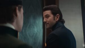 在价格上涨的情况下，Disney+ 和 Hulu 为订阅者提供一些免费赠品