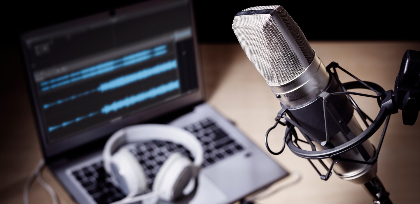 aiEDU 推出关于 AI 的影响和在教育中的应用的播客