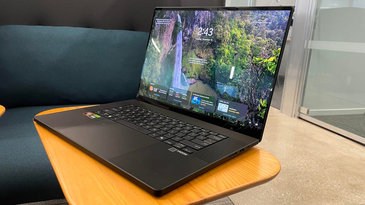 我向创意人士推荐这款旗舰 Windows 笔记本电脑而不是 MacBook Pro – 原因如下