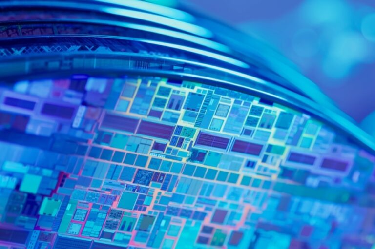 Siemens 利用 AI 缩小行业 IC 验证生产力差距