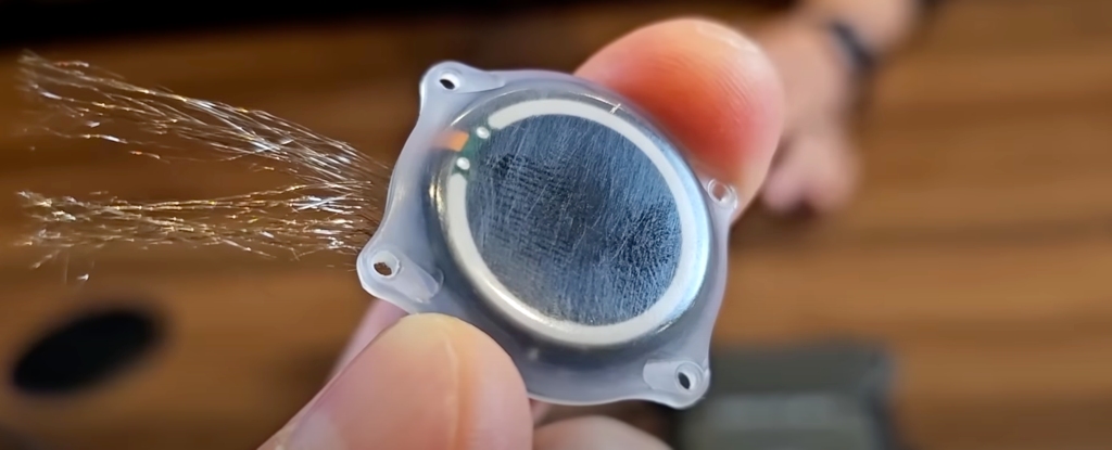 世界首创：Neuralink 患者使用脑植入物制作 YouTube 视频