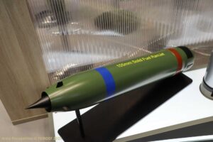 FEINDEF 2025：Nammo 展示冲压喷气推进的 155 毫米炮弹，可在 150 公里处进行超音速精确打击