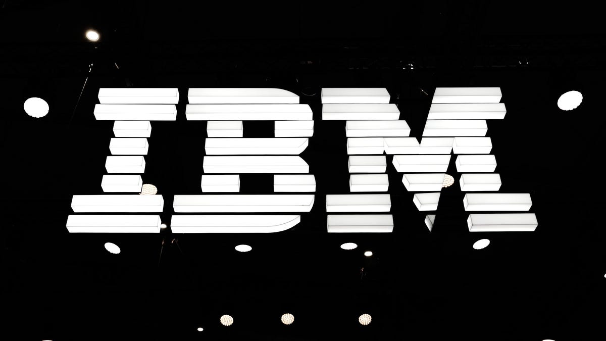 IBM 的新 AI 解决方案如何简化企业的部署和集成