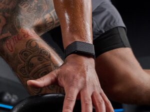 Amazfit Helio 表带为现代设计爱好者带来极简主义的健身追踪