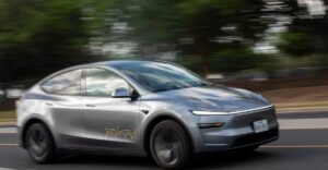 这是迄今为止特斯拉所有 robotaxi 事故的运行清单