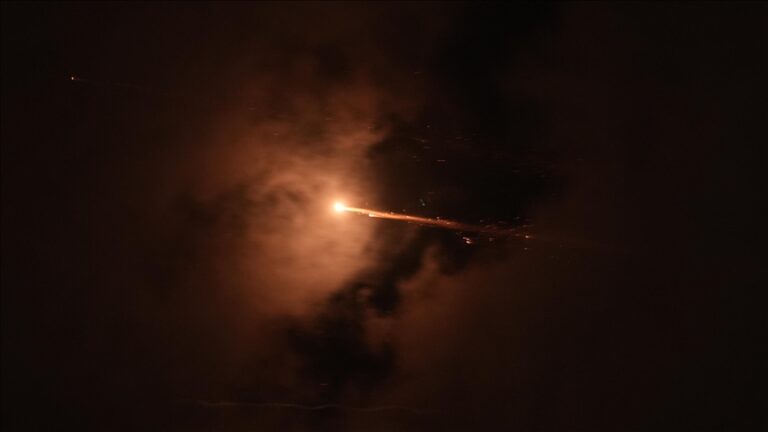 伊朗对以色列发动新一轮导弹袭击