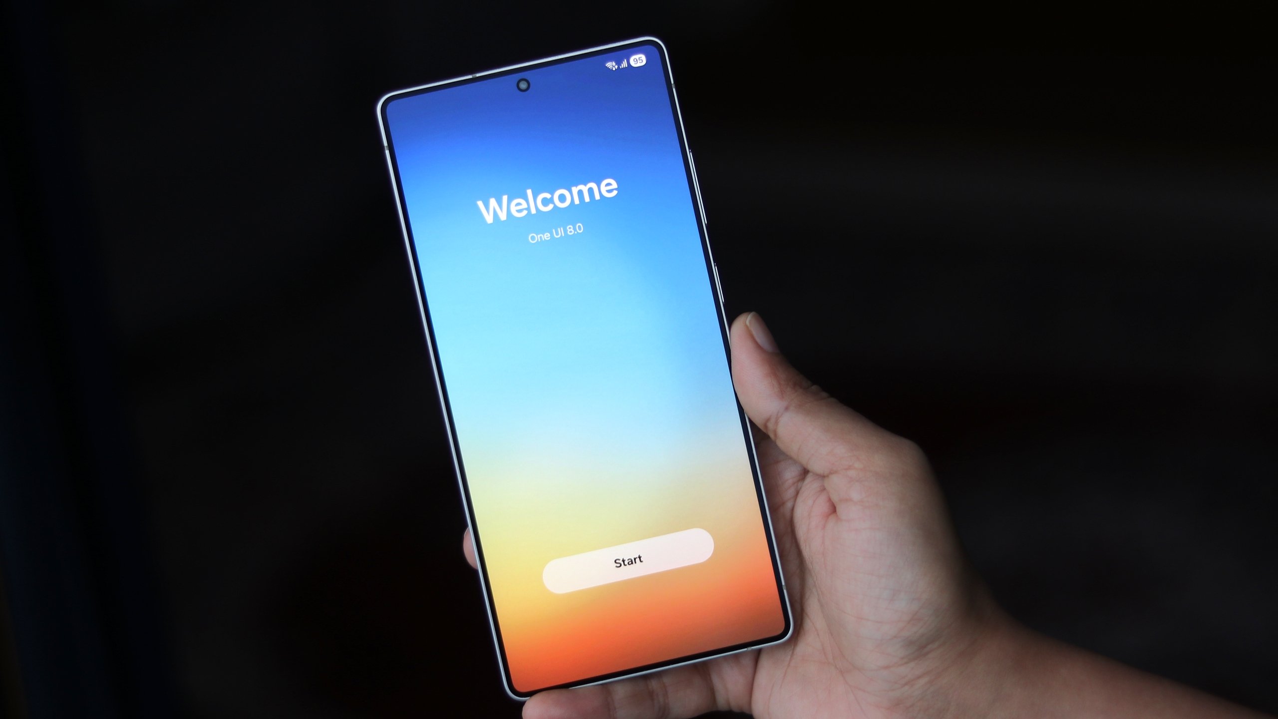 Galaxy S25 系列获得第三个 One UI 8 测试版更新