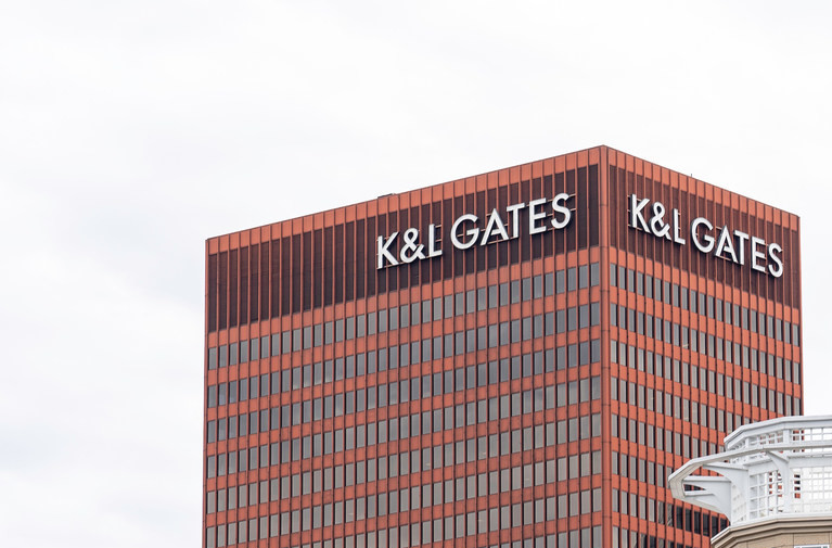 走进 K&L Gates 的 Summer Associates 黑客马拉松