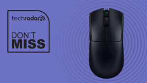 我喜欢用这款轻巧的 Razer 鼠标玩游戏——现在它在亚马逊上有很大的折扣
