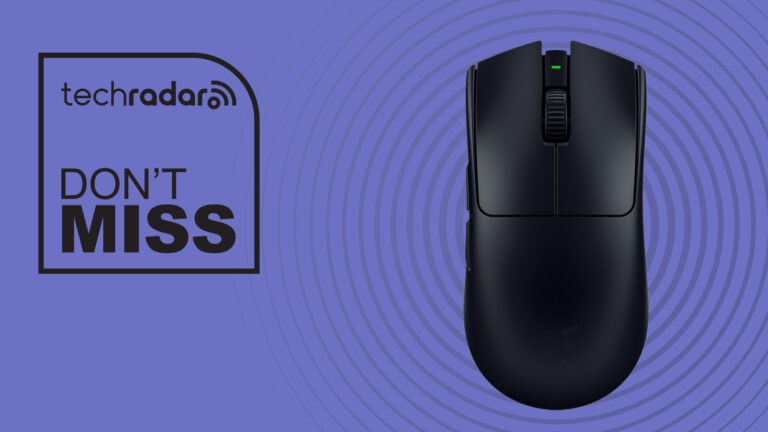 我喜欢用这款轻巧的 Razer 鼠标玩游戏——现在它在亚马逊上有很大的折扣