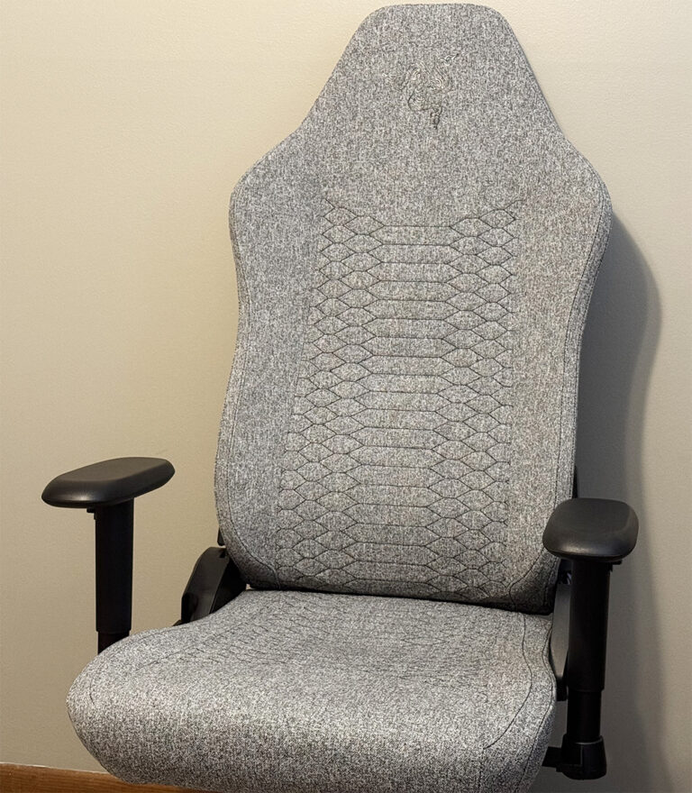 Razer Iskur V2 X 游戏椅评测