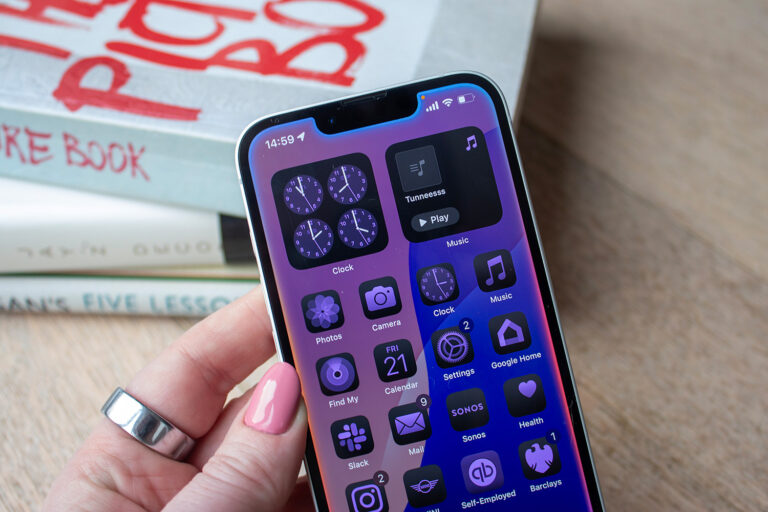 我（再次）对 Apple 没有推出更新后的 Siri 感到失望