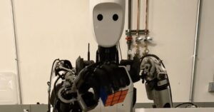 Google DeepMind 优化的 AI 模型直接在机器人上运行