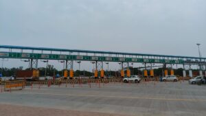 超过 100 个高分辨率摄像头、人工智能系统和雷达装置 - NHAI 在 Dwarka 高速公路上的新交通系统如何旨在遏制印度臭名昭著的道路死亡记录