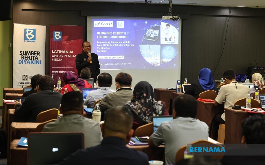 Bernama 课程帮助穿线师拥抱 AI