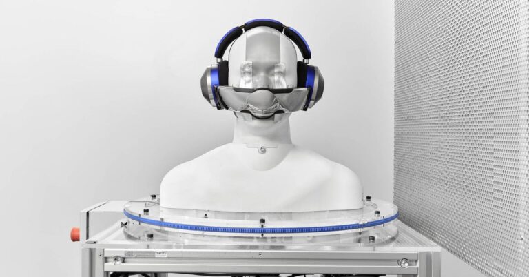 戴森 （Dyson） 摑毁了其奇异的 Zone 空气净化耳机