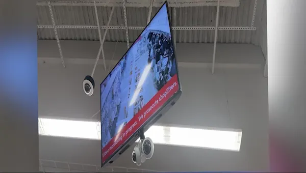 客户对 Burlington Coat Factory 的面部识别提出疑问