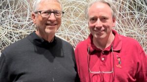 科技巨头 Linus Torvalds 和 Bill Gates 在他们的第一次会议上谈到了什么