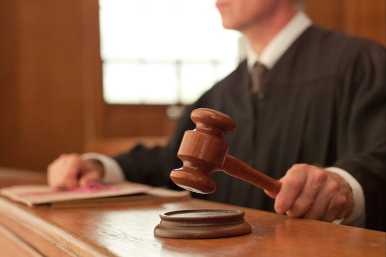 联邦法官裁定在受版权保护的书籍上训练 AI 是合法的，这标志着 AI 公司取得了重大胜利