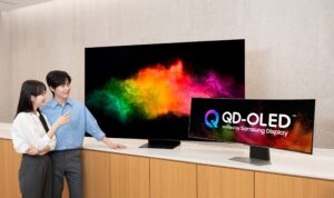 Samsung Display 的 QD-OLED 为另外三款华硕显示器提供动力