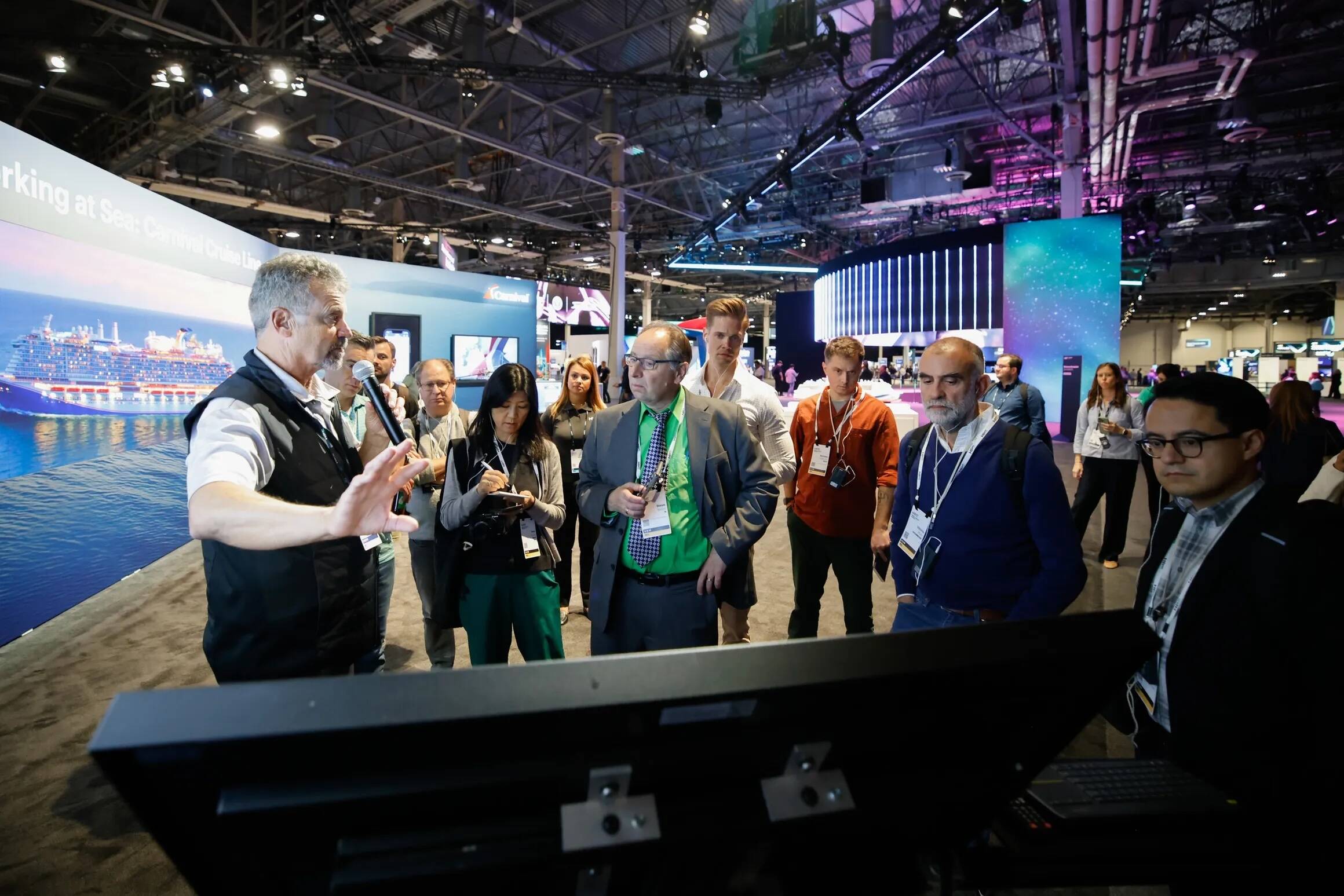 使用代理 AI 的 HPE 客户：不，您先走