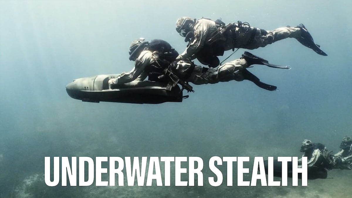 看看 SOF作员的“Black Shadow”潜水员推进系统