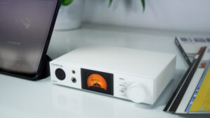 这款廉价桌面 DAC 提供与其竞争对手一样多的功能和连接——但价格要低得多