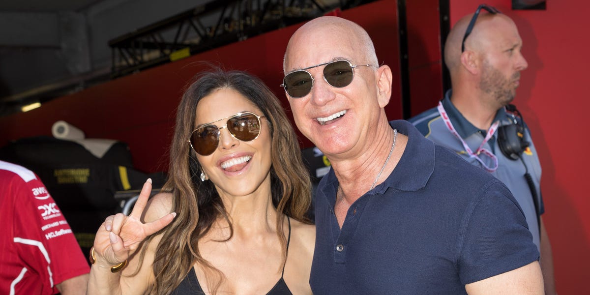 查看 Jeff Bezos 和 Lauren Sánchez 的 A-list 婚礼宾客名单