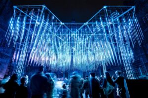2025 年“照亮阿德莱德”：这座城市令人眼花缭乱的冬季节日终极指南