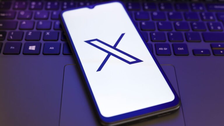 埃隆马斯克的 X 阻止其他人使用其数据进行 AI 训练