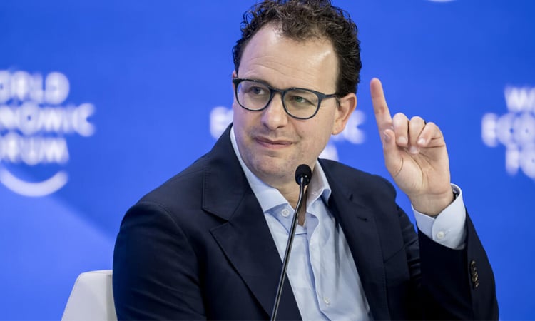 美国法官支持使用受版权保护的书籍训练 AI