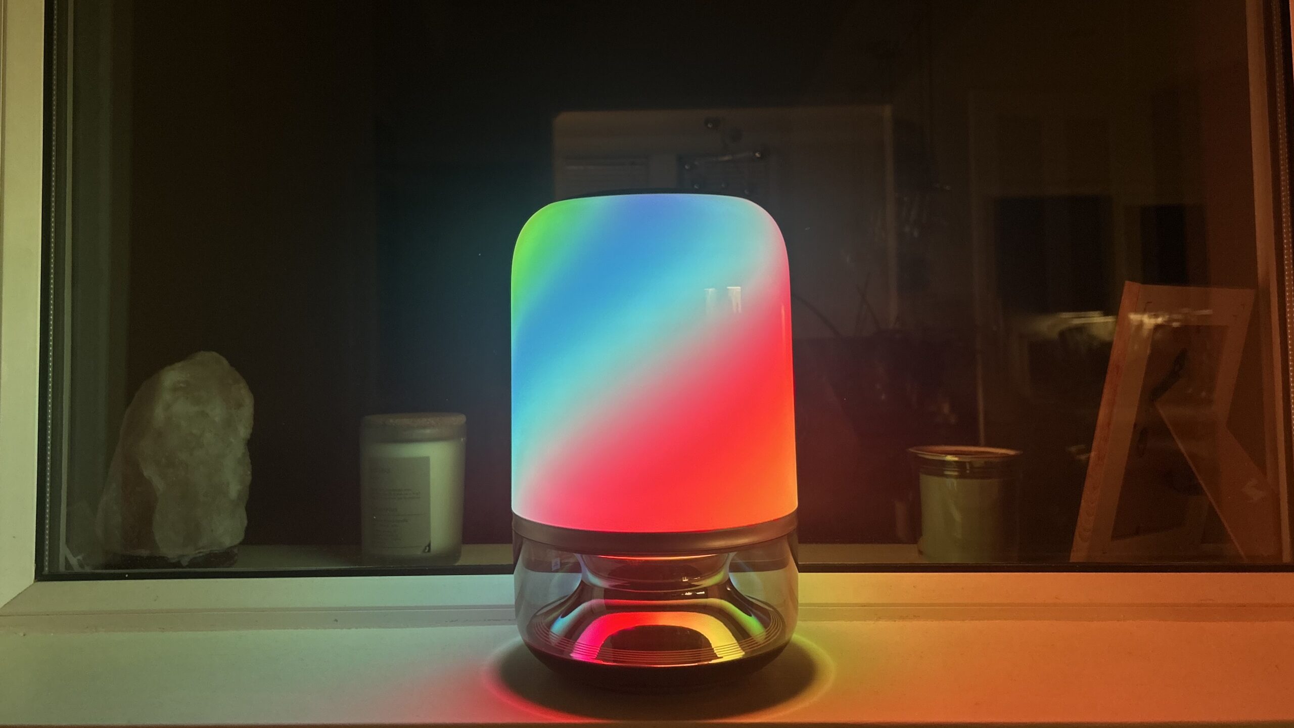 Govee x JBL 台灯 2 Pro 评测：光与声的大胆、富有想象力的融合