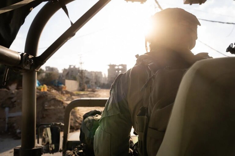 伊朗已向以色列发射 100 多架无人机：以色列国防军正在为防御做准备