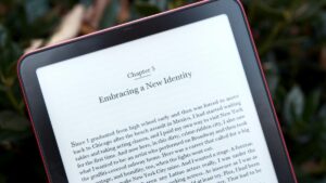 书虫：不要跳过这个正在打折的 Kindle Paperwhite Essentials 捆绑包