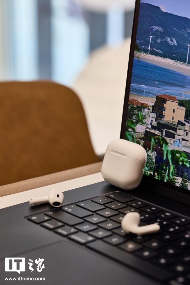 苹果发布AirPods 4、Pro 2公测版 固件新增五大功能适配iOS 26