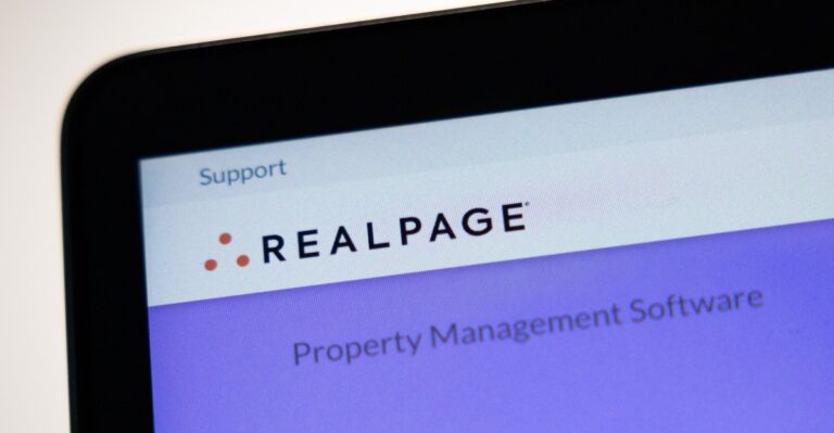 RealPage 从设定租金到收取租金