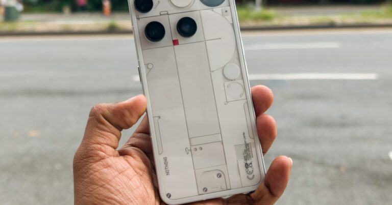 Nothing Phone 3：一款独特的手机，不是真正的旗舰