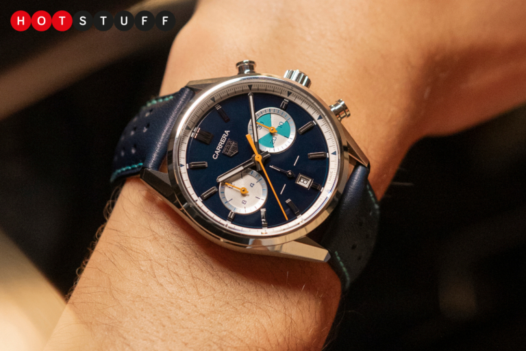 泰格豪雅 （TAG Heuer） 全新 Carrera 腕表带回海员精神，正好赶上夏日风靡