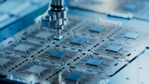 ASML：强劲季度，指引不确定
