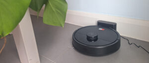 凭借其强大的吸力和坚固的悬架，这款经济实惠的机器人吸尘器是一个绝佳的预算购买