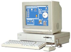 Commodore Amiga 1000四十岁了：多媒体电脑先驱，安迪·沃霍尔同款