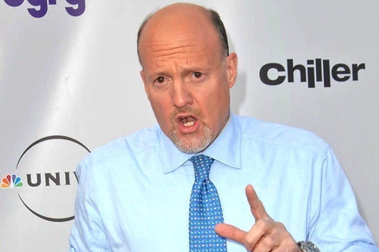 Cathie Wood vs. Jim Cramer：电视主持人说 Top Ark AI 选择“输钱交出拳头”