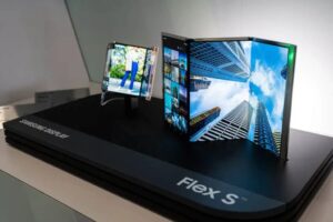 三星注册“Galaxy Z TriFold”商标 或推首款三折屏手机