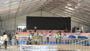 为总理访问图图库迪实施严密的安保和无人机监视