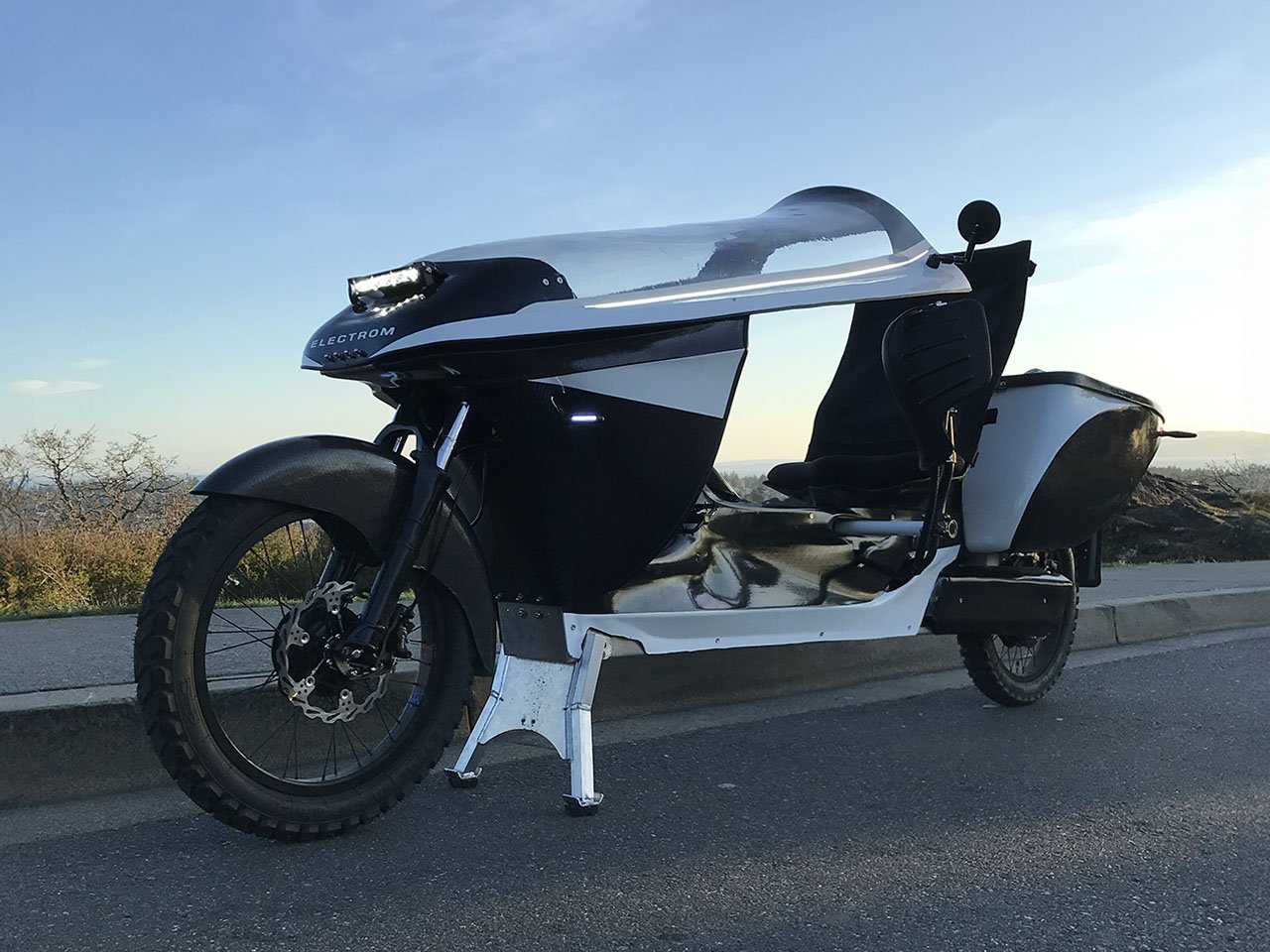 2025年城市通勤者的十大电动自行车：时尚、智能且可持续的骑行