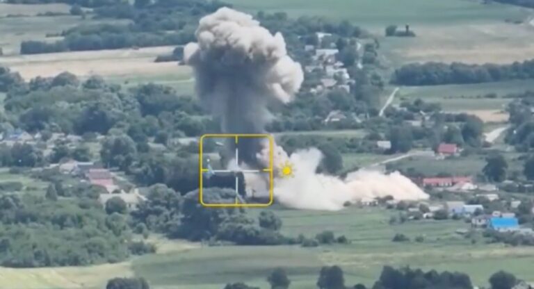 乌克兰 MiG-29 战斗机用 JDAM-ER 炸弹袭击俄罗斯无人机作基地