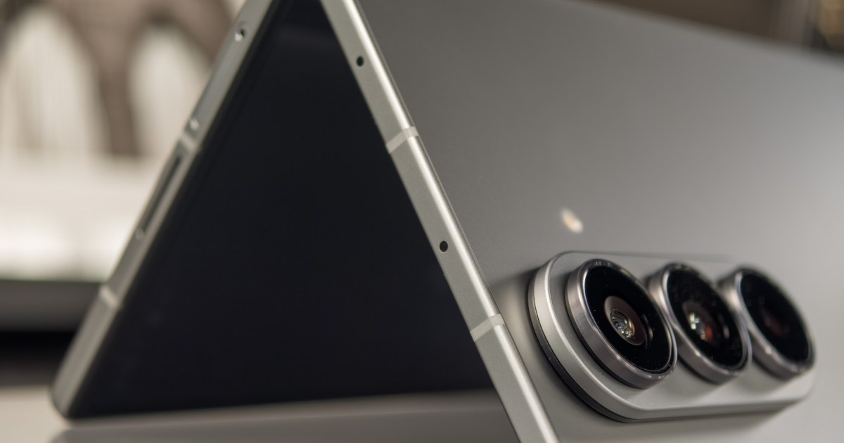 我们向 30 人展示了 Galaxy Z Fold 7。他们的反应很能说明问题