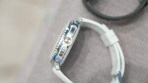 你真的可以在 Galaxy Watch 8 上玩游戏吗？真相是这样的