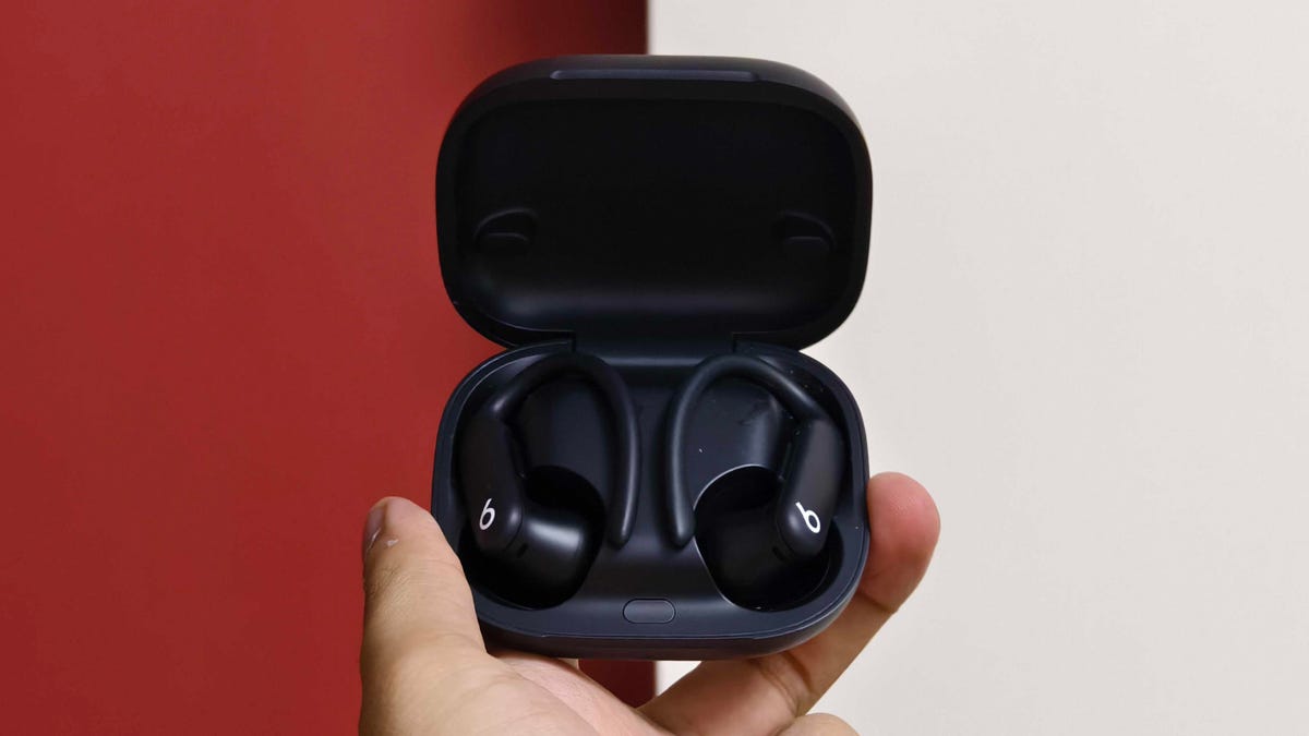 为什么 Powerbeats Pro 2 耳塞立即成为我的首选锻炼伴侣